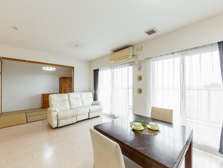 川崎市マンション　リビング