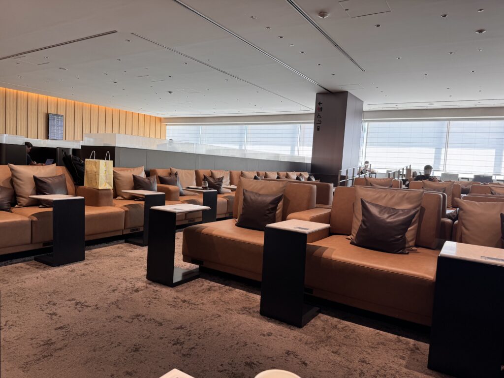 羽田空港第2ターミナルのANA国際線ラウンジ